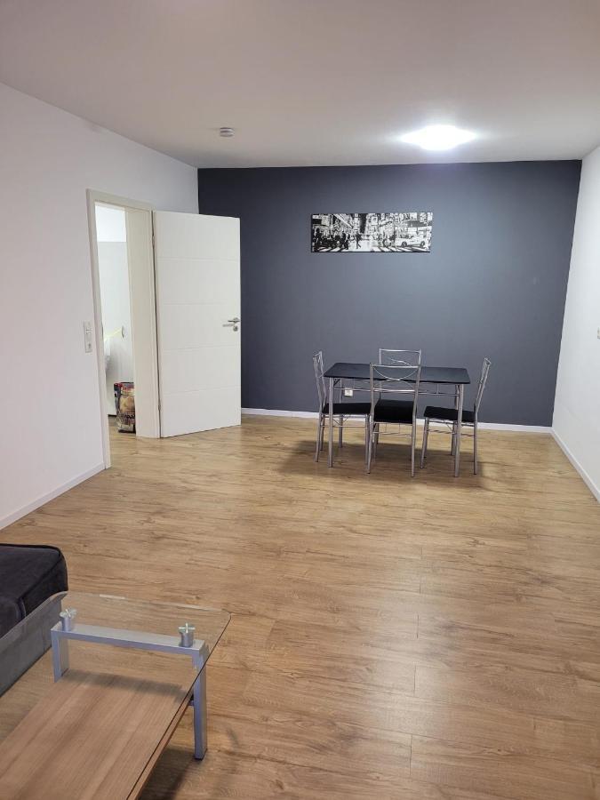 Schoene, Gemuetliche Moeblierte 2 Zi Wohnung In Rgb Ρέγκενσμπουργκ Εξωτερικό φωτογραφία